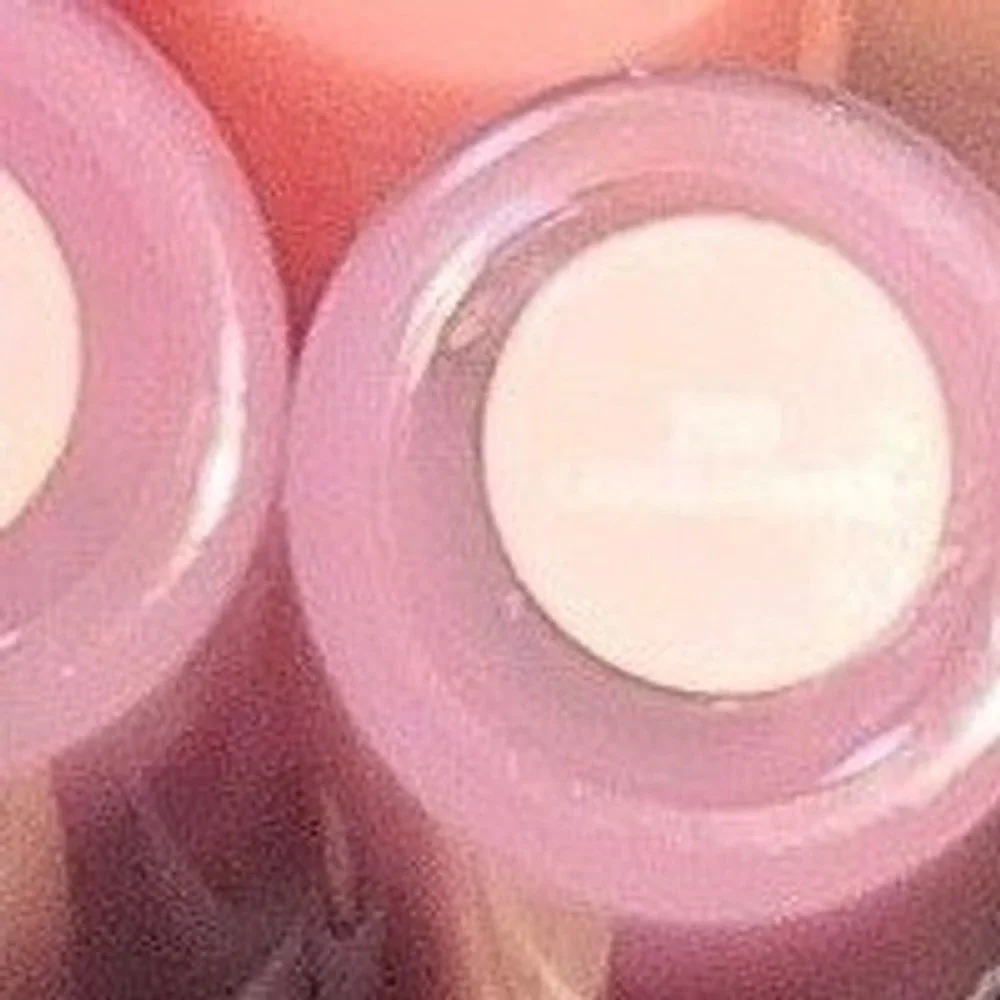Covergirl Clean Fresh Yummy Gloss 200 LAUGH VENDER -  NWOB‎ +more save shipping